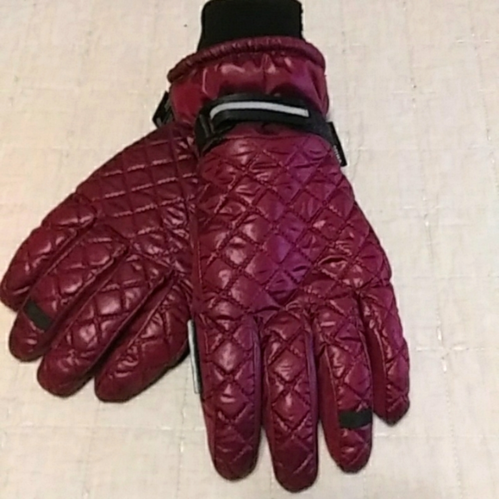 Swiss Tech thinsulate quilted nylon gloves, NWOT